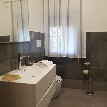 La Maison Verte Ferrara